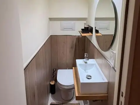 Depto Tipo Casa 4 ambientes con 4 baños