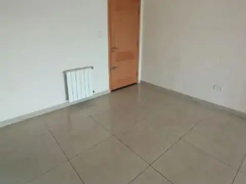 Alquiler de departamento 4 ambientes con cochera en wilde