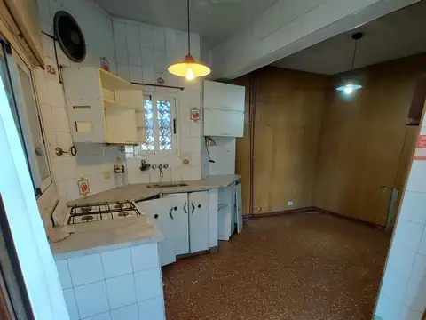 Depto Tipo Casa en Venta en Morón, USD 87.000