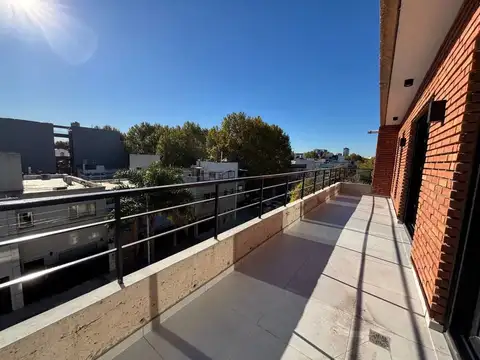 Ercilla 5800, Piso 3