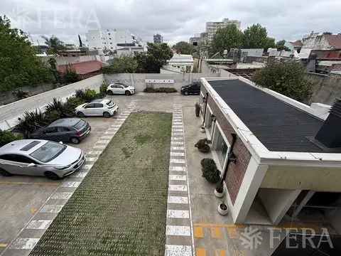 Alquiler de departamento 2 ambientes con balcón en Villa Dominico