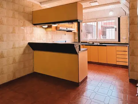 Depto Tipo Casa en Alquiler de 2 dormitorios