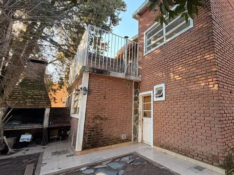 Casa En Alquiler En Calle Los Andes 300