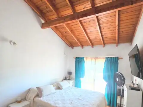 PH DE 2 AMBIENTES  AMPLIO CON PATIO