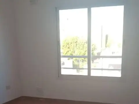 2 De Mayo 3100, Piso 6