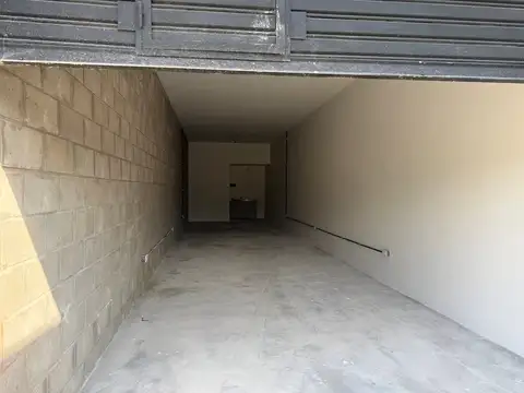 Local en Alquiler en Pilar, USD 700