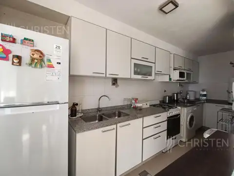 Departamento 4 ambientes con 2 baños