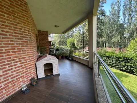 Departamento 3 ambientes con 2 baños