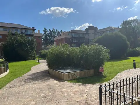 Av Felix Aguilar 2600