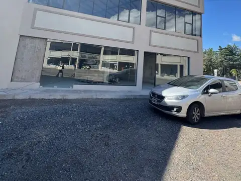 Local en Alquiler en Canning, USD 1.210