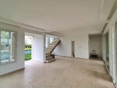 Casa en Venta en El Canton - Norte, USD 530.000