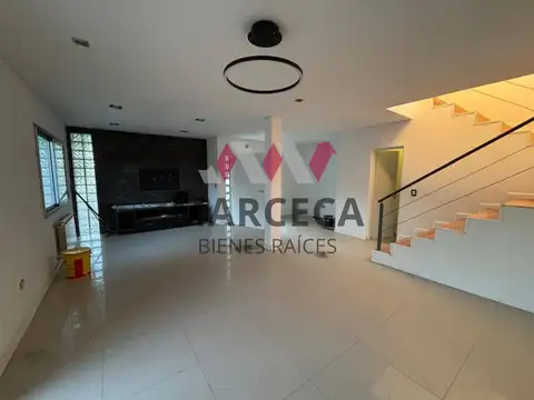Casa en Alquiler en Neuquén, $ 2.700.000