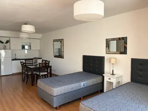 Departamento en Alquiler de Monoambiente