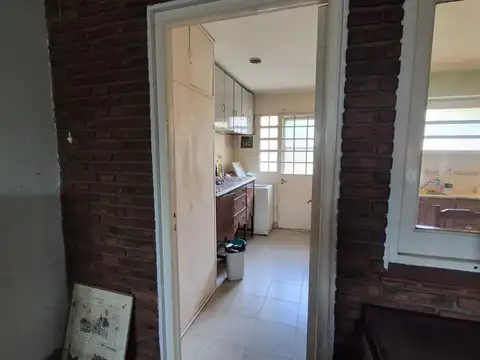 Casa en Venta en Adrogue, USD 120.000