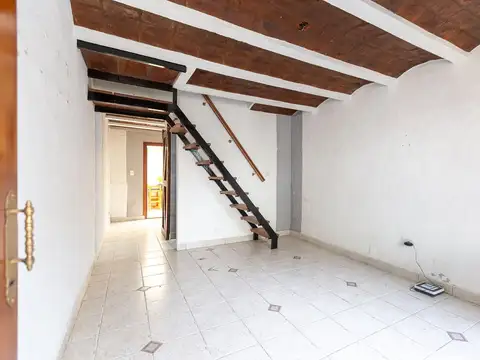 Depto Tipo Casa en Venta de 3 ambientes