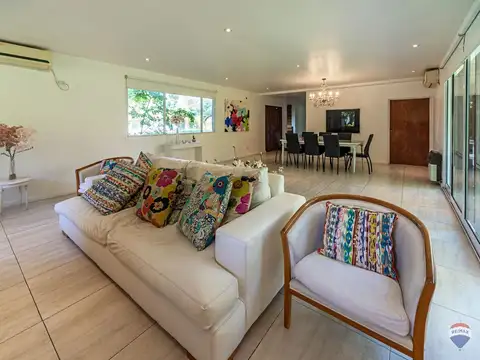 CASA 6 AMBIENTES EN VENTA EN HARAS DEL SOL PILAR