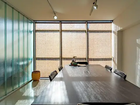 VENTA - OFICINA SEMIPISO - ZONA TRIBUNALES