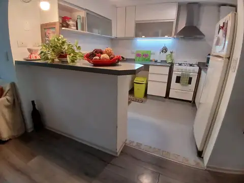 Depto Tipo Casa 2 ambientes con 1 baño