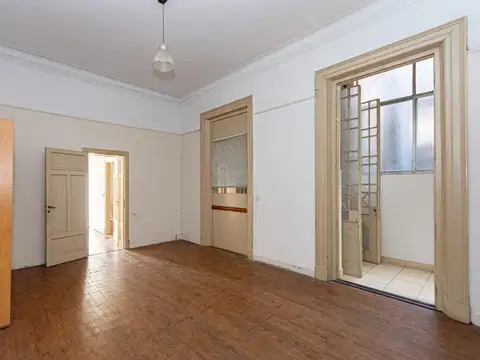 Lavalle 910 , Piso 2