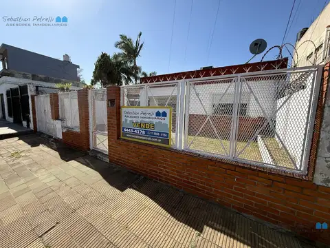 Casa 4 ambientes con 1 baño