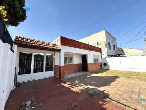 Casa en Venta en Isidro Casanova, USD 67.000