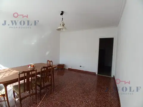 Depto Tipo Casa en Alquiler de 3 ambientes