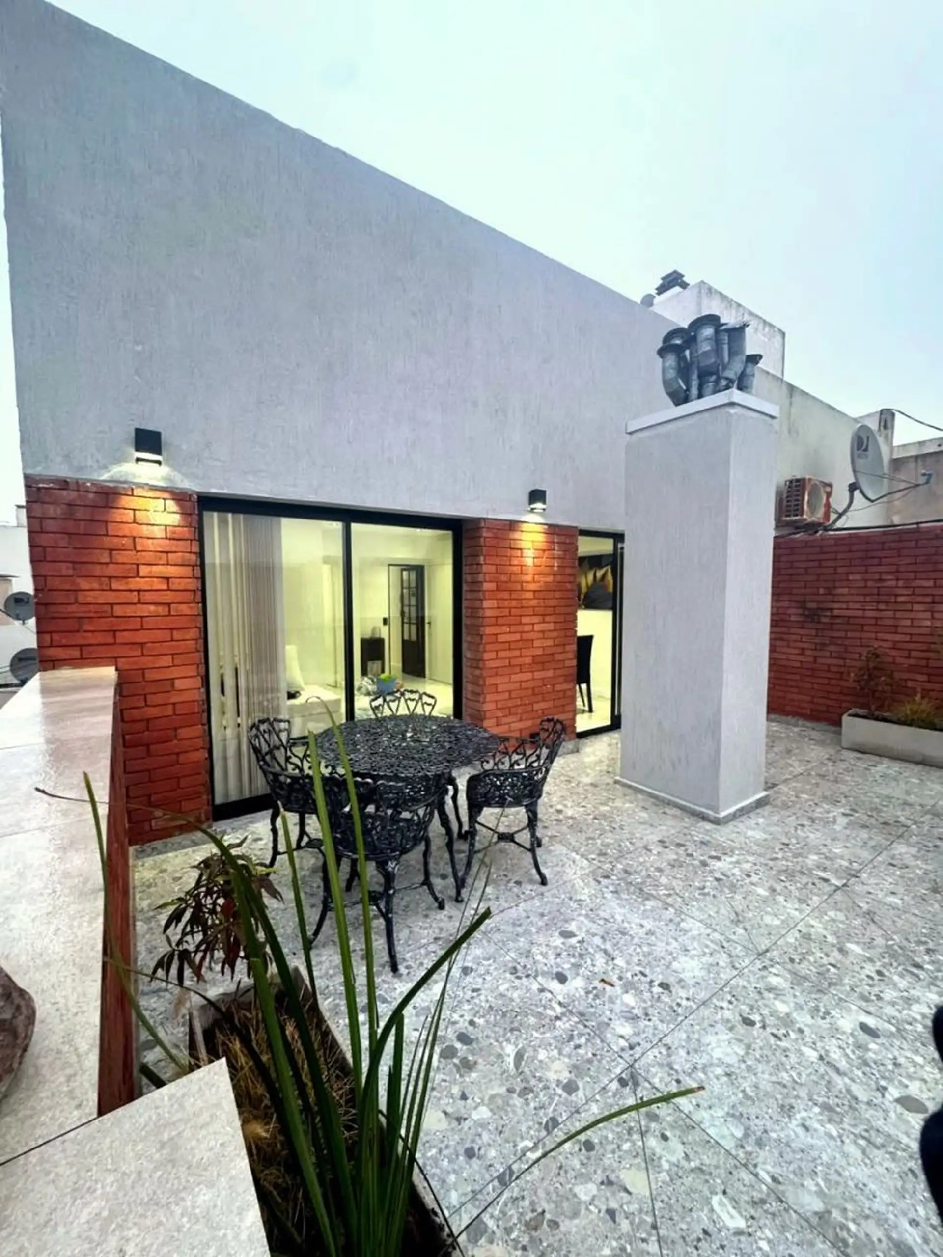 Depto 2 amb, 50m² con terraza propia — Terminal Vieja