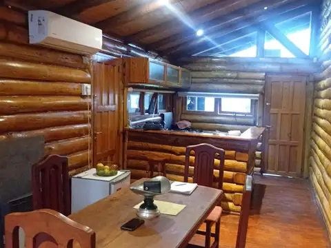 Cabaña tronco de madera, 2 dormitorios, Villaguay