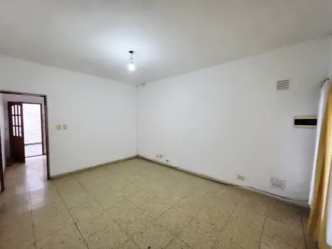 Casa en Alquiler 50 años