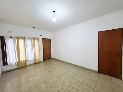 Casa en Alquiler en Villa Bosch, $ 750.000
