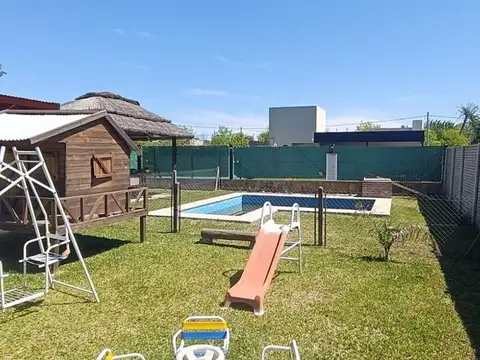 VENTA CASA 2 DORMITORIOS IBARLUCEA COCHERA PILETA