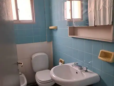 Departamento 3 ambientes con 2 baños