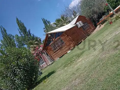 Nicolas Serpa 4500, Piso 0