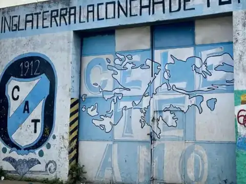 Galpón con servicios y accesos para camiones