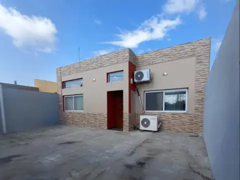 Casa en Venta en Villa Parque Sicardi, USD 90.000