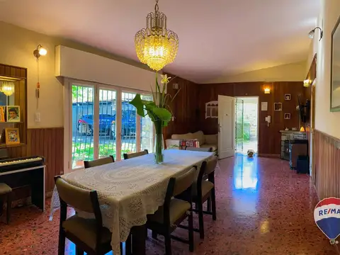 Casa en Venta en Adrogue, USD 189.000