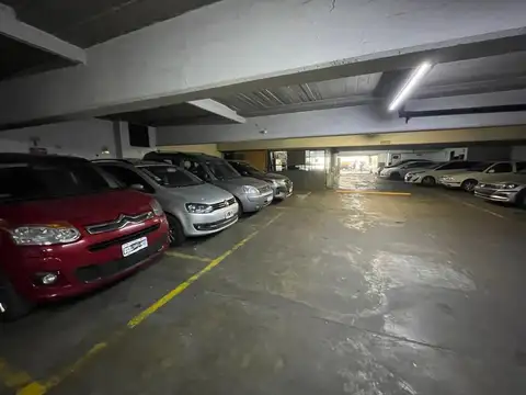 VENTA COCHERA EN BELGRANO PB CON BAJAS EXPENSAS