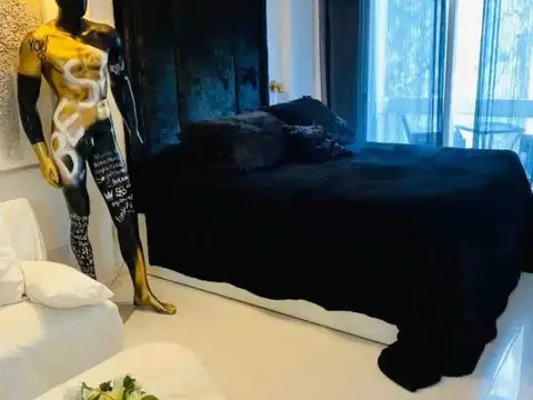 MONOAMBIENTE REFACCIONADO EN LA ISLA DE RECOLETA