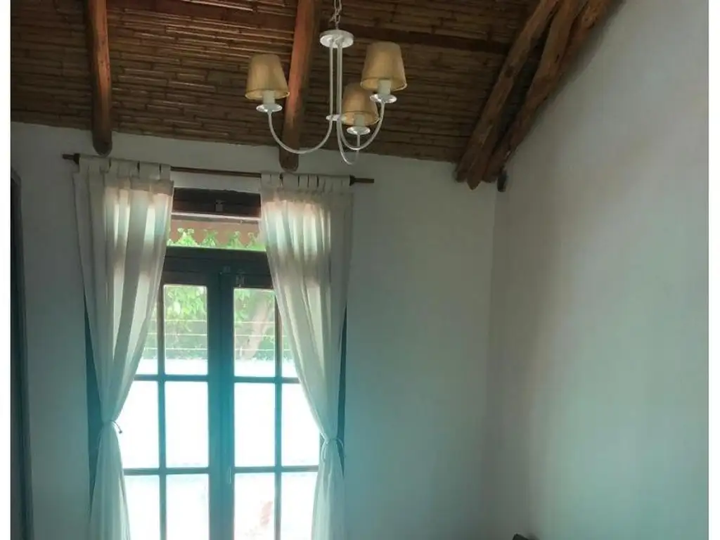 Casa - 144  m² | 3 dormitorios | 2 baños