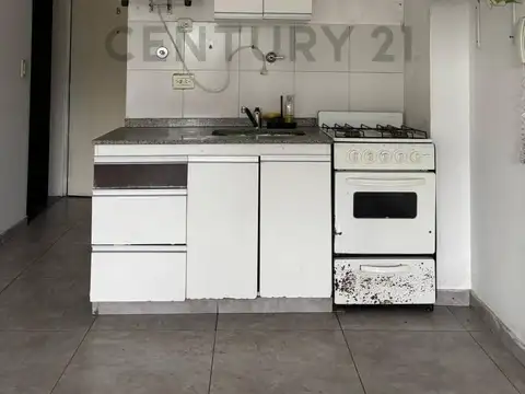 Monoambiente en venta apto profesional sobre Av. San Martín – Frente Facultad de Agronomía