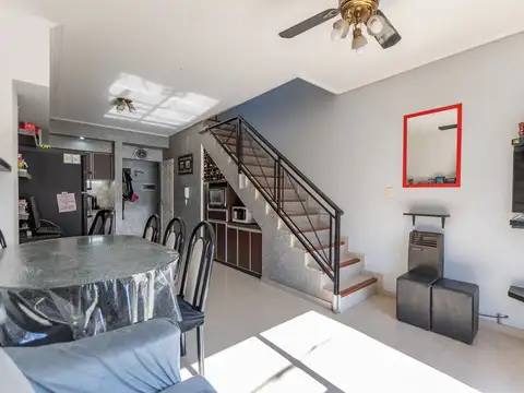 Depto Tipo Casa en Venta de 1 dormitorio