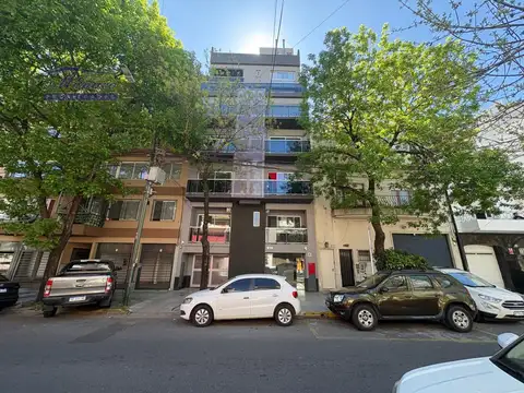 Hermoso monoambiente con balcón