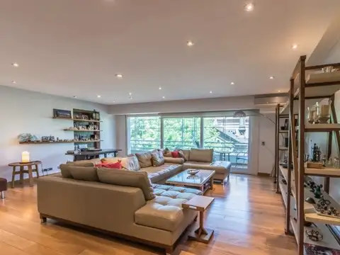 DEPARTAMENTO 5 AMBIENTES. PINZON E ISABEL LA CATOLICA - BARRACAS. BALCON ATERRAZADO. VISTAS IGL...