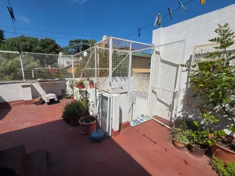 Venta PH  Villa Maipu 2 amb y medio con terraza propia  Apto credito Ricardo  Guiraldes 1300 Piso 0