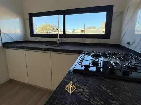 Casa en Venta en Barrio Norte, USD 95.000