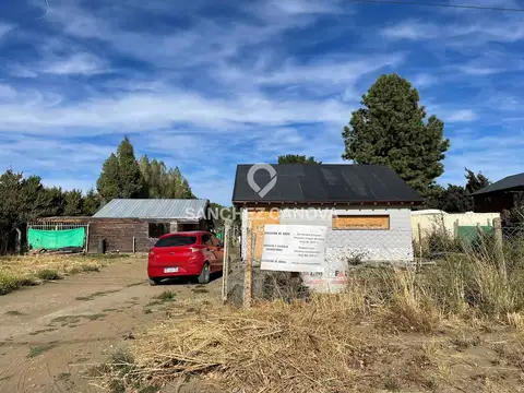 Casa 2 ambientes con 1 baño