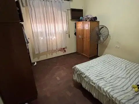 Casa 5 ambientes con 1 baño