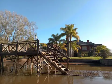 Casa en Venta en Delta del Tigre, USD 550.000
