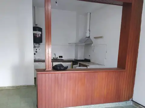 Cuyo 1200, Piso Fdo