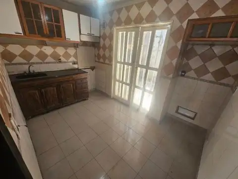Depto Tipo Casa 3 ambientes con 1 baño